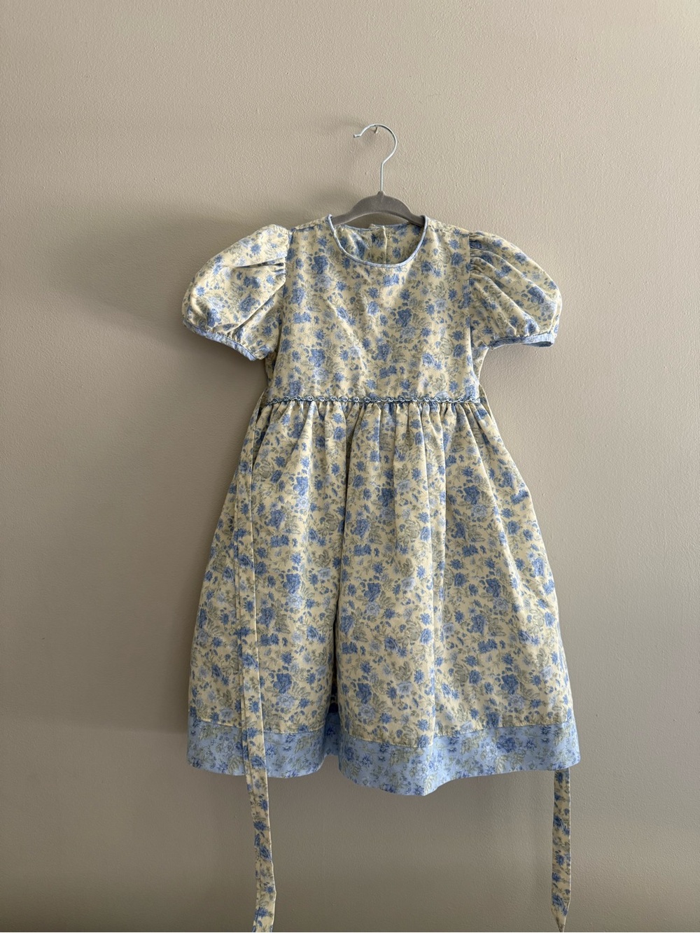 Mousefeathers Vintage Girls Fit & Flare Floral Puff Sleeve Dress Yellow Blue 4T